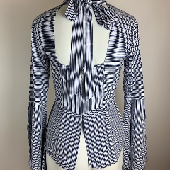 Venus Flare Sleeve Strip Blouse - 2 - Picture 2 of 8